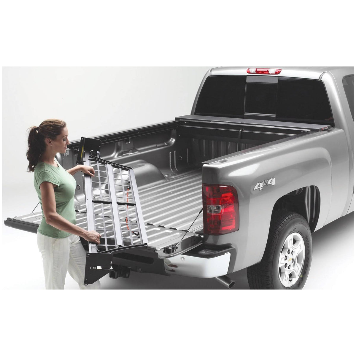 Truck Bed Divider T504908