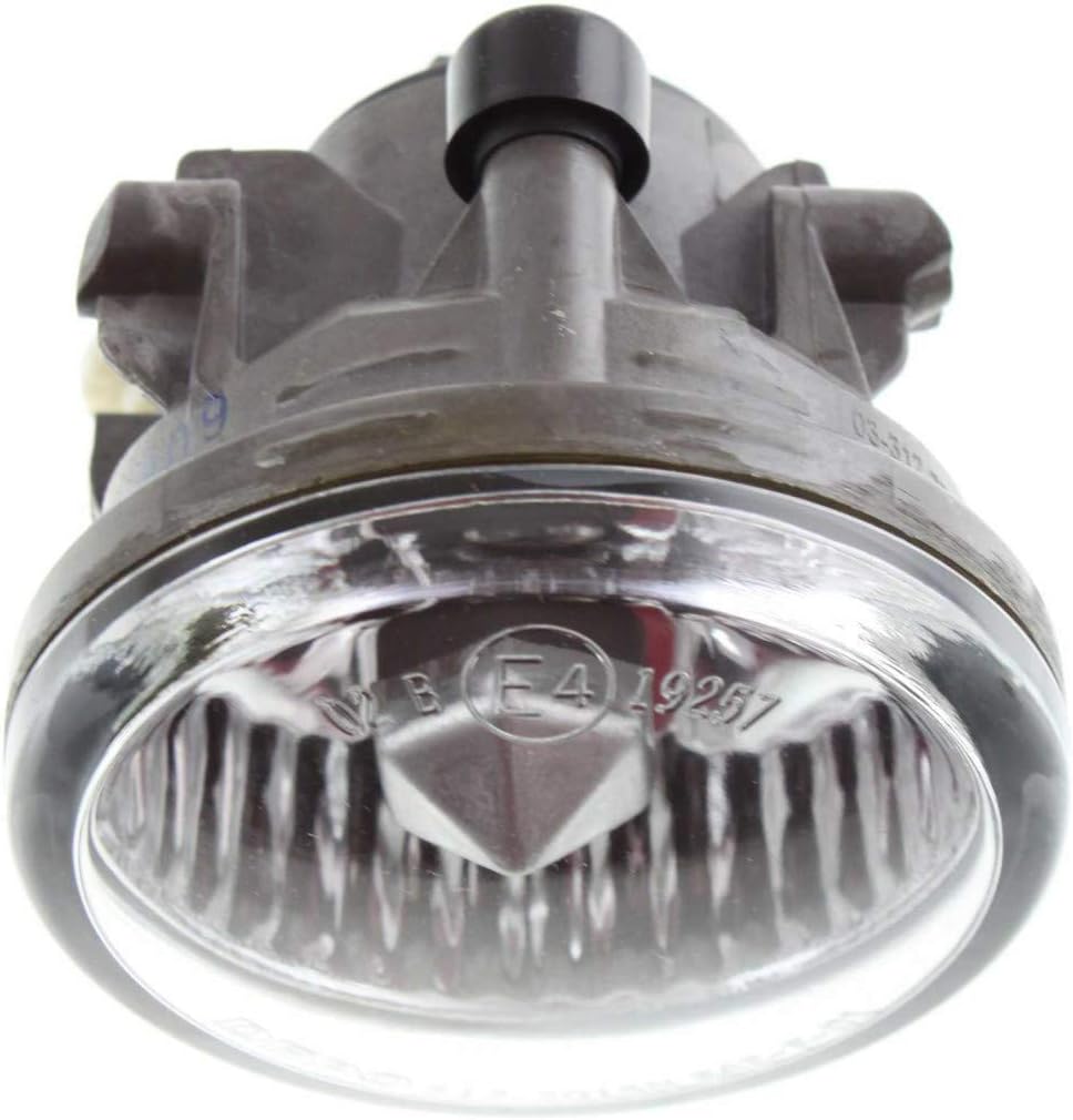 Fog Light Pair with Bulbs F31586