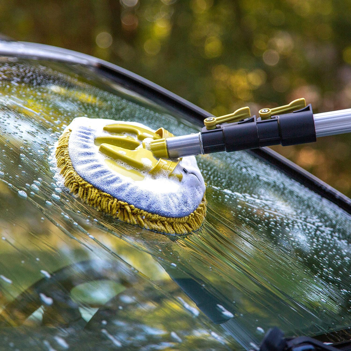 Car Cleaning Kit with Soft Car Wash Brush, Squeegee, Mitt, Microfiber Cleaning Head & Extension Pole G587211