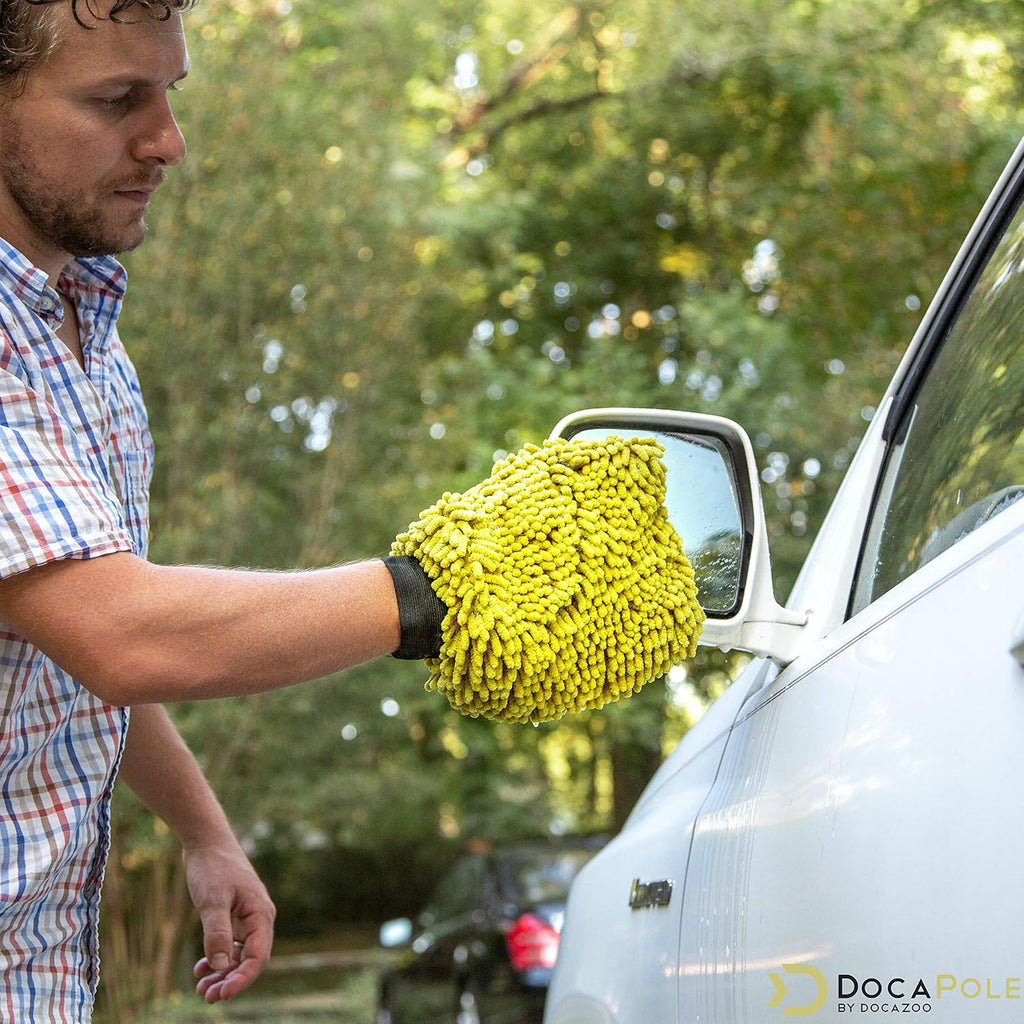 Car Cleaning Kit with Soft Car Wash Brush, Squeegee, Mitt, Microfiber Cleaning Head & Extension Pole G587211