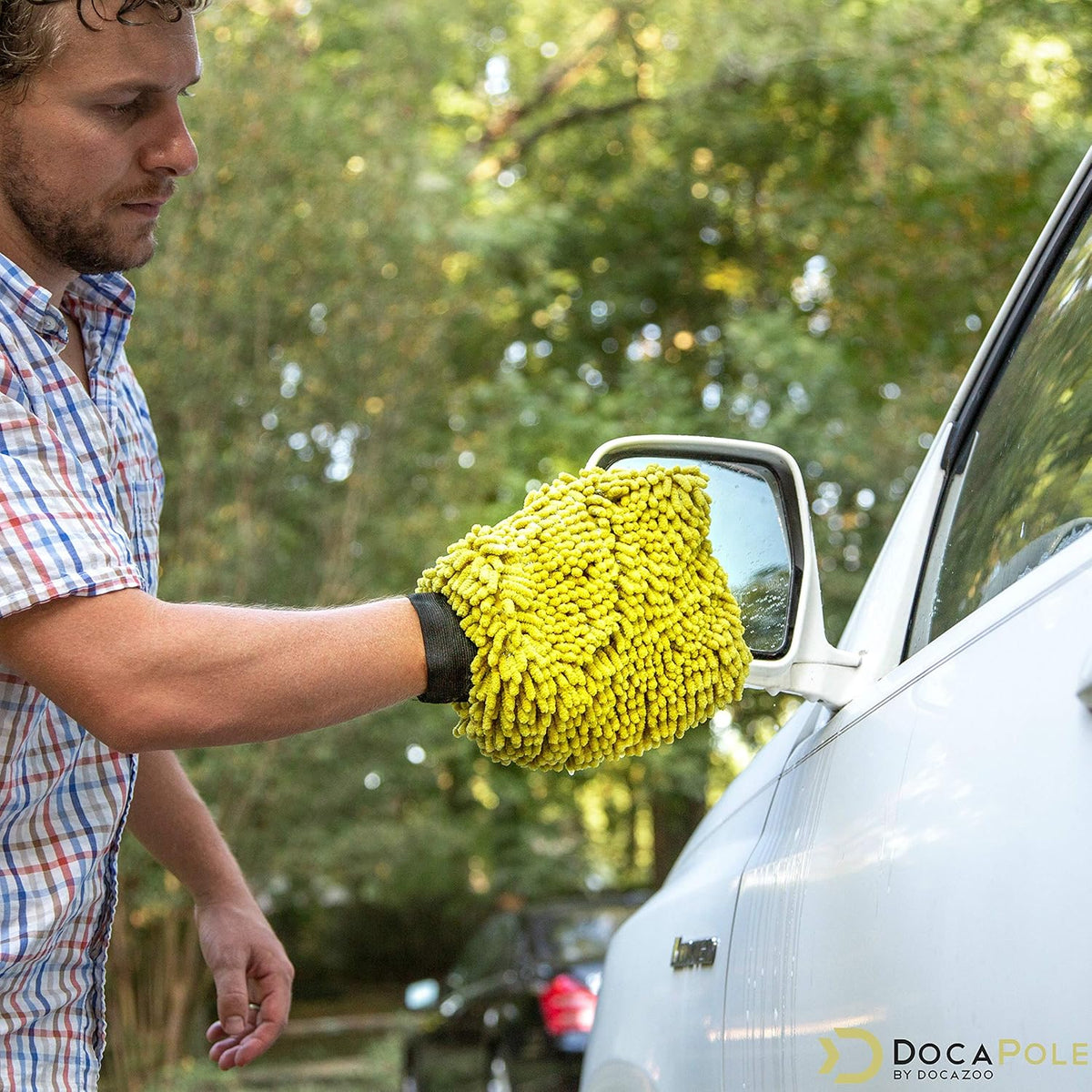 Car Cleaning Kit with Soft Car Wash Brush, Squeegee, Mitt, Microfiber Cleaning Head & Extension Pole G587211
