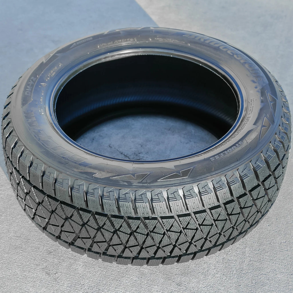 Set of 4 215/70R16 Snow Winter Tires R59394