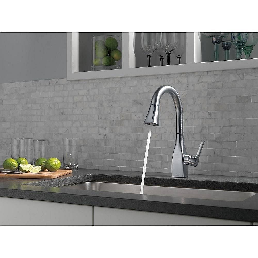 Chrome Single Handle Pull-Down Bar / Prep Faucet Q39413