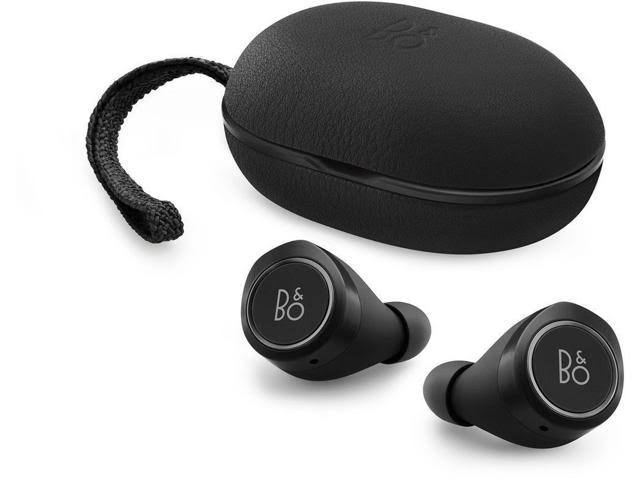 Black True Wireless In-Ear Headphones U680308