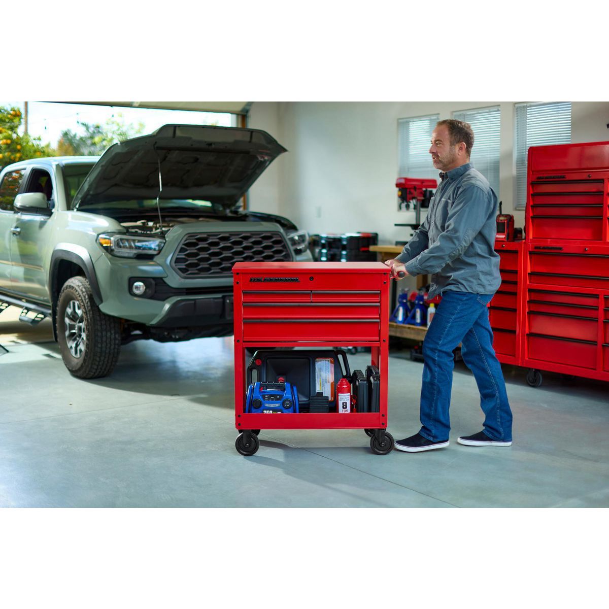 Red 4-Drawer Tech Cart V575