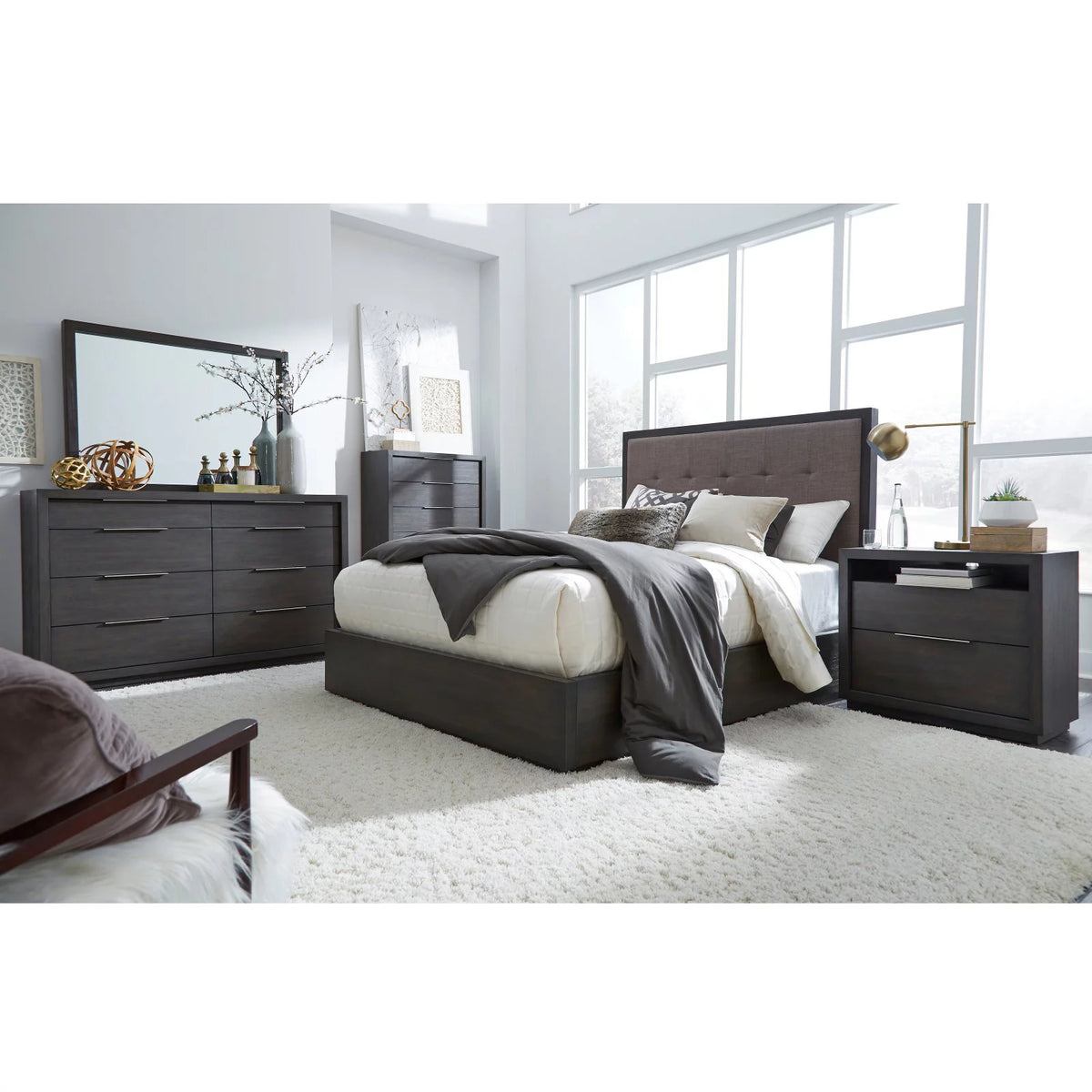 King Tufted Storage Panel Bed Y477
