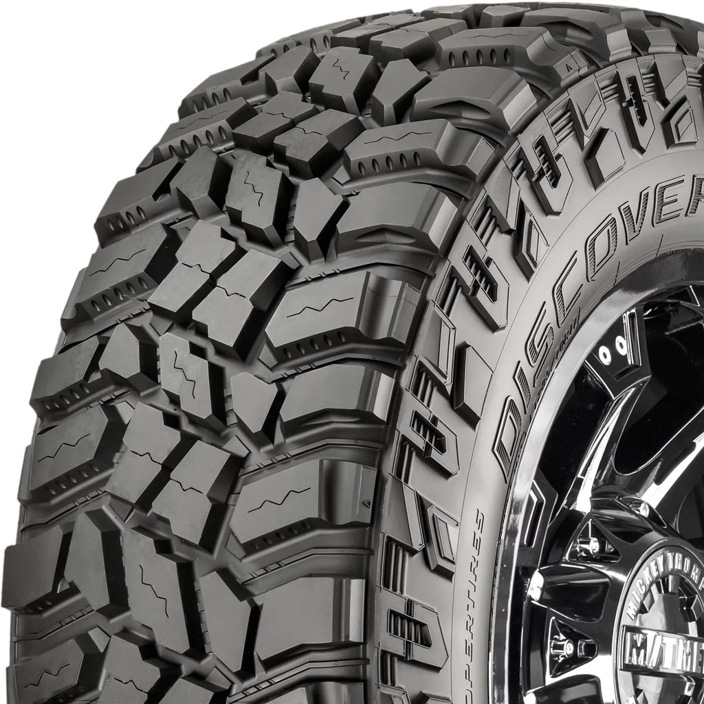 Mud Terrain Light Truck Tire M811