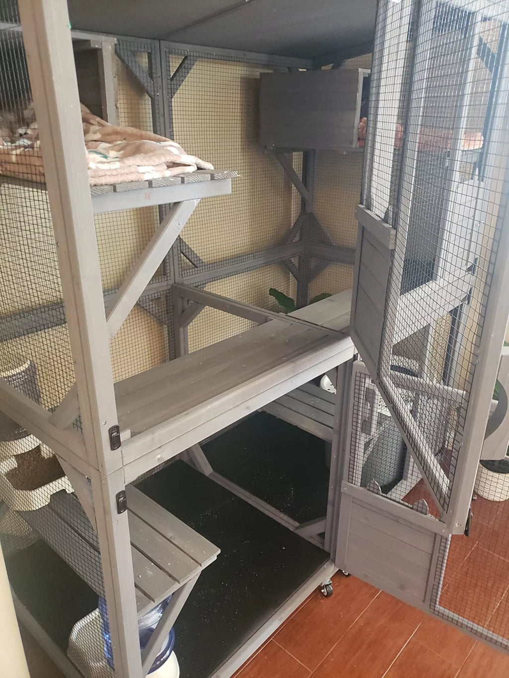 Wooden Catio Cat Enclosure with 3 Platforms R3978