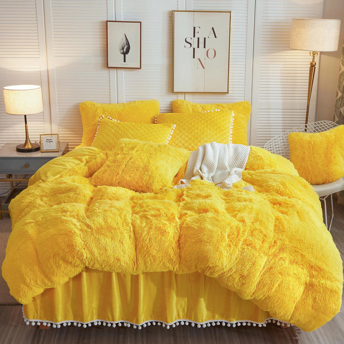 3 Pieces Plush Shaggy Faux Fur Duvet Cover Set King Size Yellow F699697