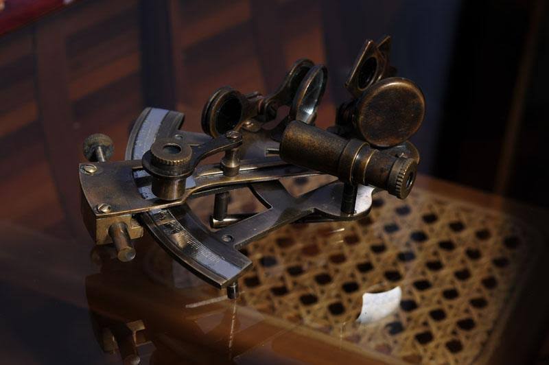 Nautical Sextant in Wood Box N70769